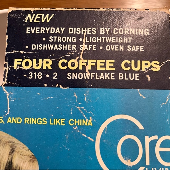 Corelle Snowflake Blue 4 Coffee Cups in Original Box NOS Mid Century USA - Picture 12 of 15